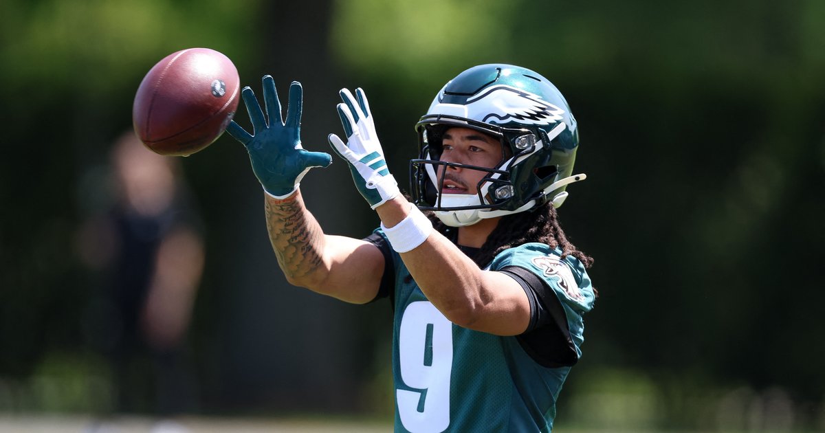 Eagles 2026 training camp battle tracker