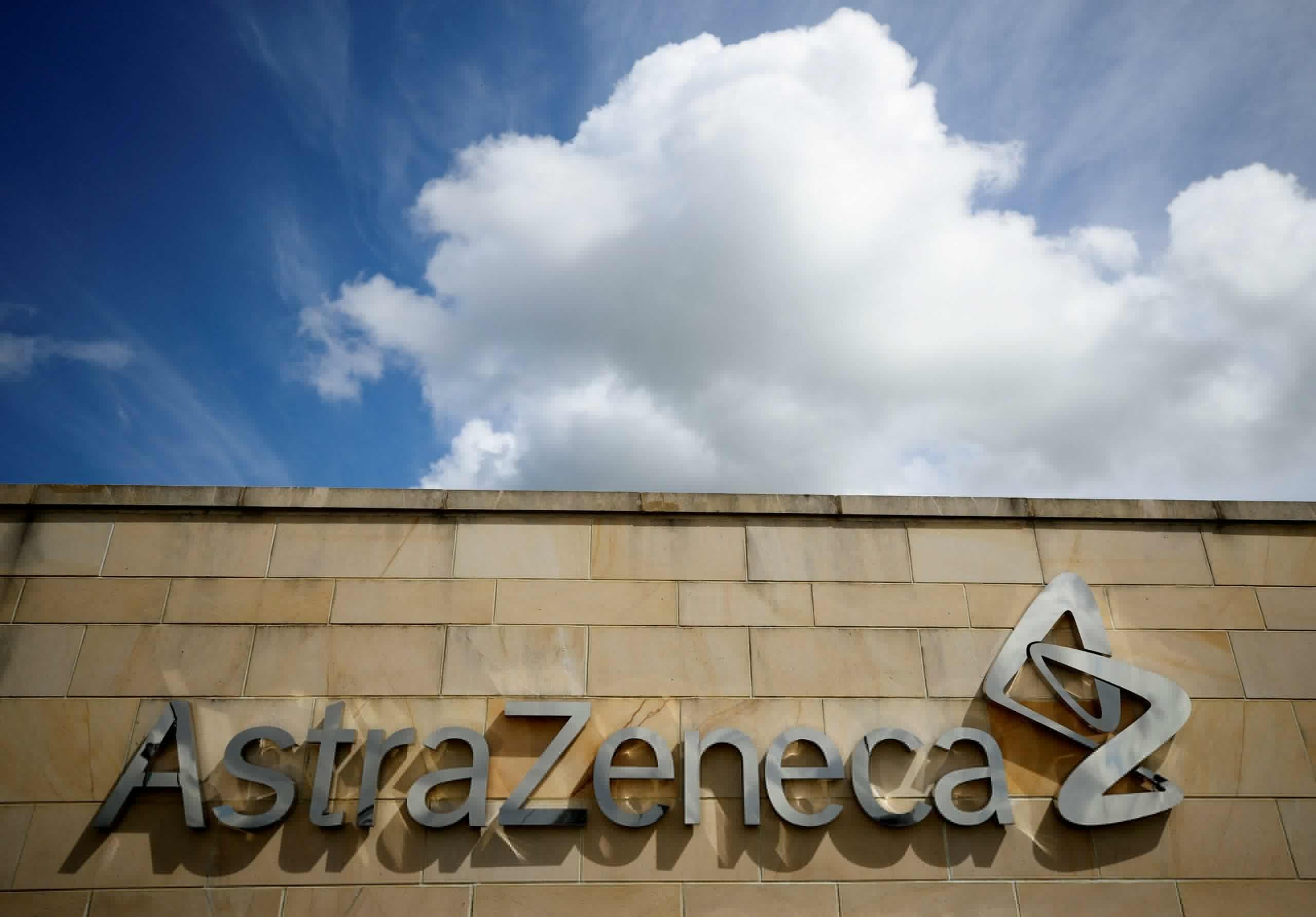 Reuters: Καμιά συζήτηση για deal μεταξύ AstraZeneca και Bristol Myers