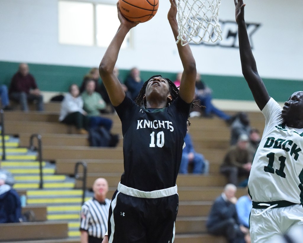 BOYS BASKETBALL: Karter Shaheed-Freeman sparks 2nd-half run, Delco Christian edges Dock Mennonite for 3rd straight win