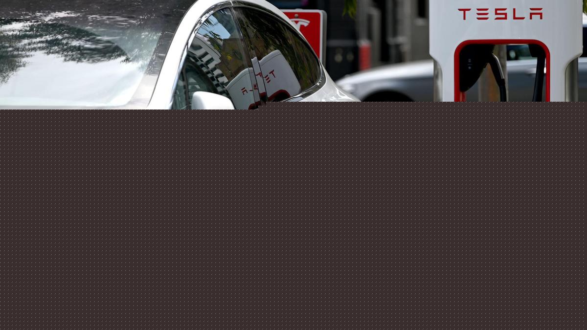 ‘Outstanding’ month as Australians continue EV uprising