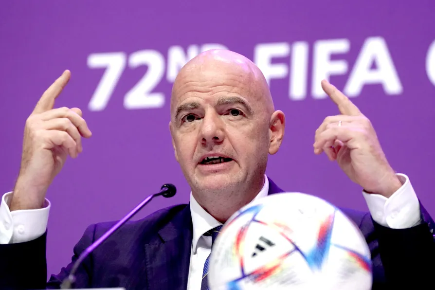European Leagues pile pressure on Fifa