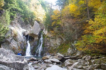 Experience Bash Bish Falls: Massachusetts' Tallest Waterfall Site
