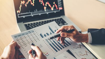 Best Growth Stocks To Watch and Invest In Right Now