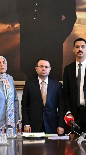 Bakan Gürlek Yazıcıoğlu ailesini kabul etti: ‘Karanlıkta tek bir nokta kalmayana kadar takipçisi olacağız’