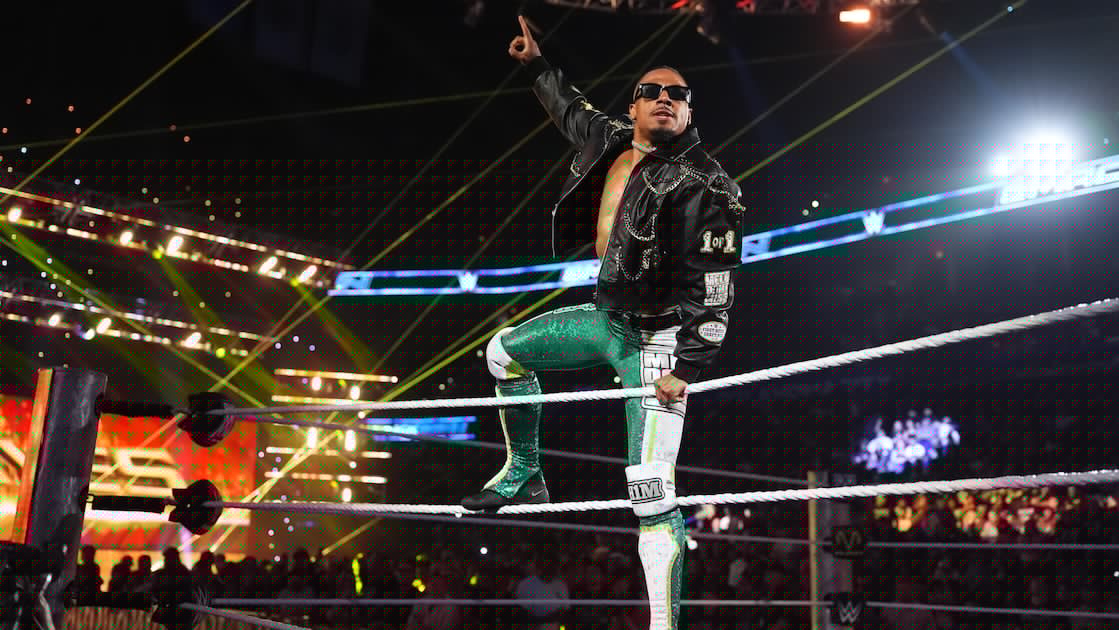 Carmelo Hayes Drops Steph Curry Meme amid WWE Fans' Backlash for Not Being on SummerSlam Card
