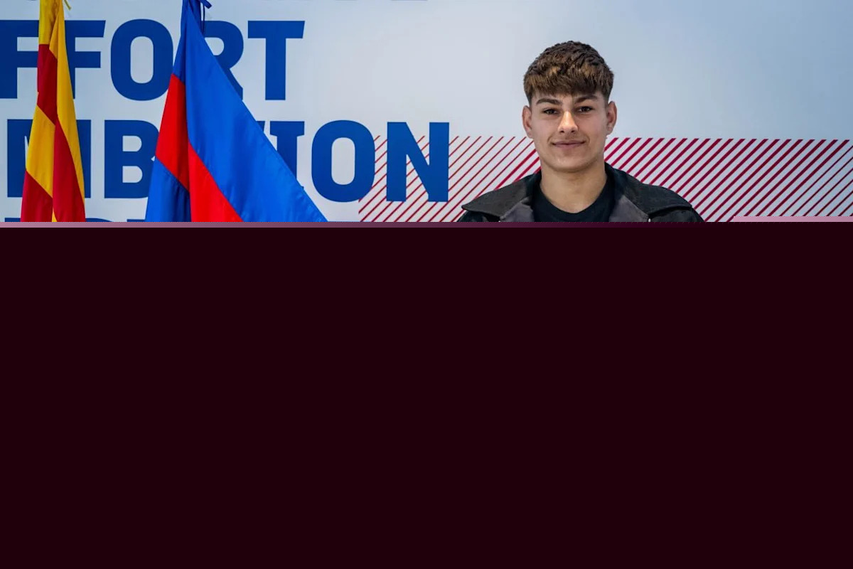 Barcelona talent wins over Hansi Flick with pre-season performance set to define his future