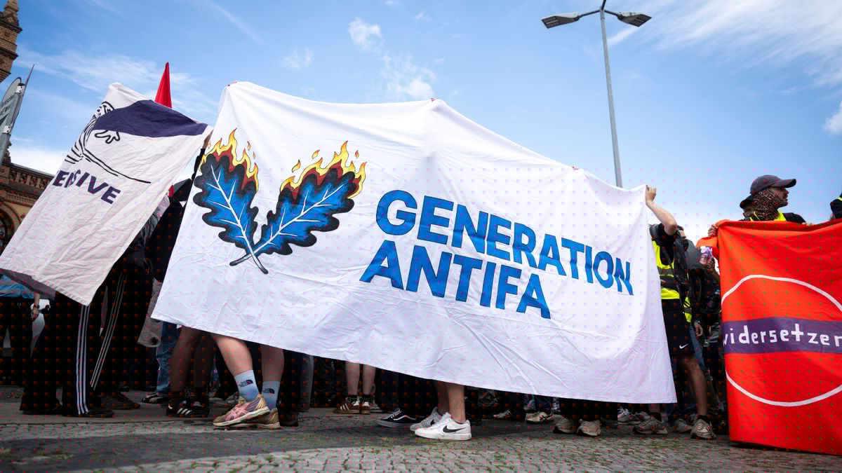 Schwerin: Funktionär der »Generation Deutschland« bei Demonstration verletzt