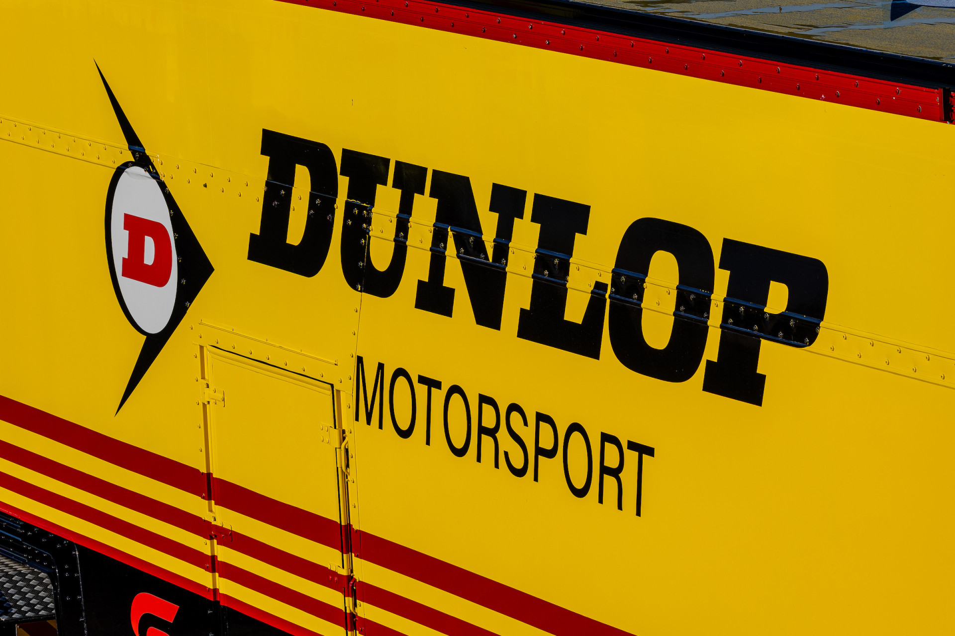 Supercars announces big new Dunlop deal