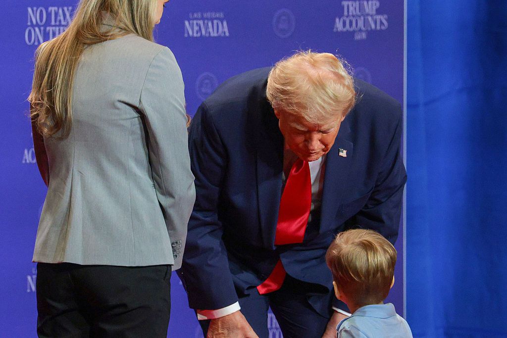 Old Yeller: Social Media Clowns Trump's New Wigpiece
