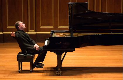 World-renowned pianist to perform in the West Midlands as part of school's star-studded concert series - last tickets remaining