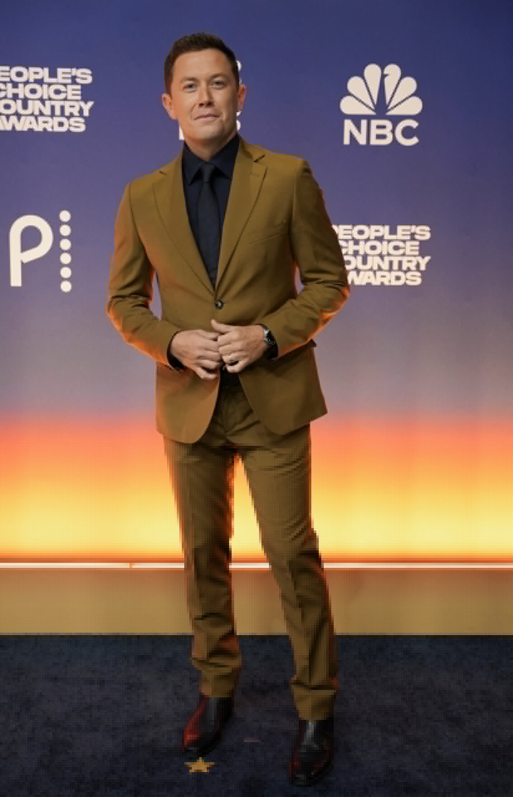 Watch Scotty McCreery Bring Out His Three-Year-Old Son Onstage