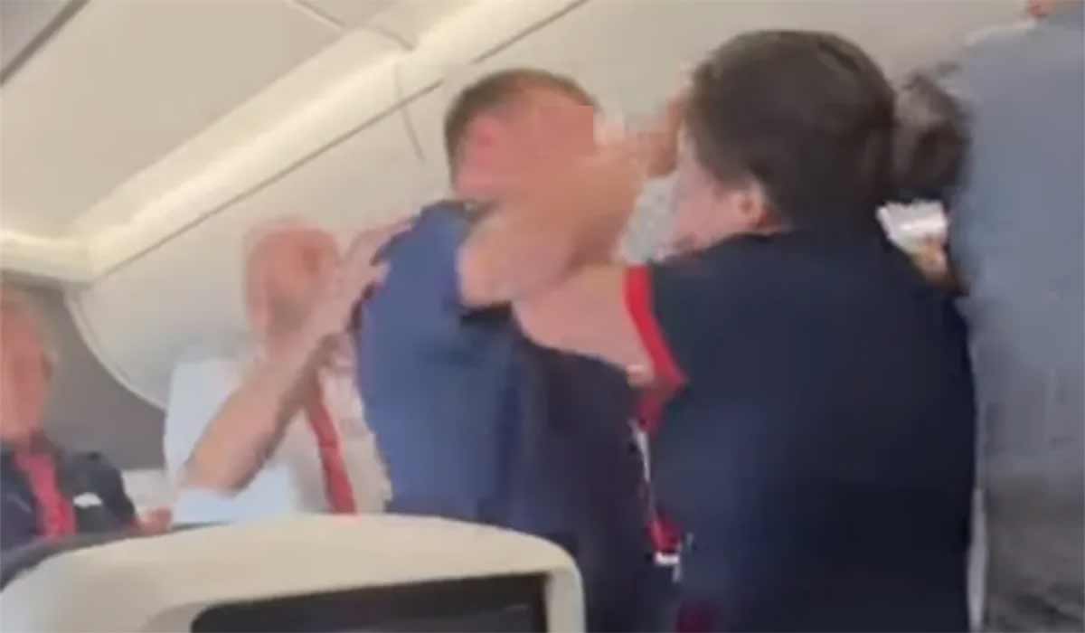 Irish man, 30s, to appear before court after incident on Vegas-bound plane