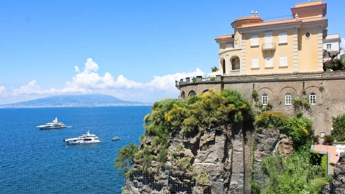 Comment on Why I loved my stay in Sant’Agnello, a less touristy Amalfi Coast town by Francine