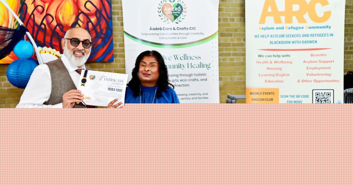Women praised after graduating in 'innovative' wellbeing course
