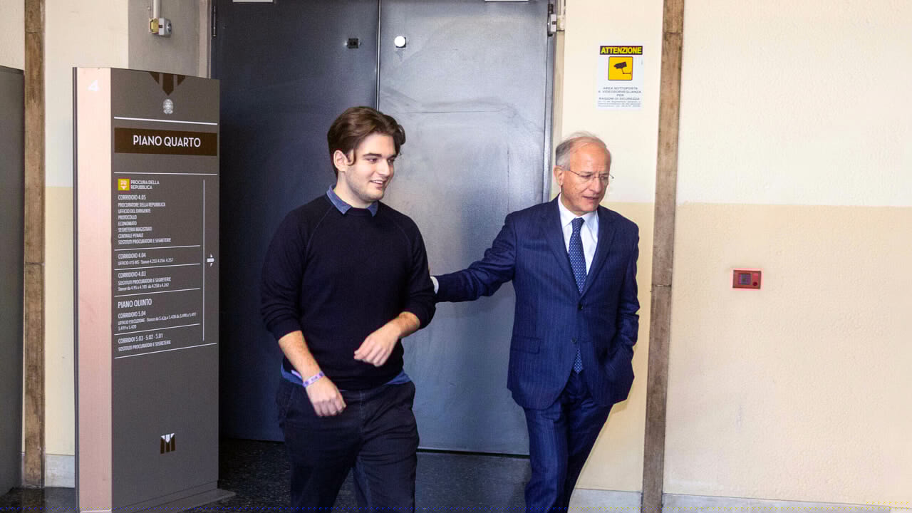 Caso La Russa jr, la svolta: la ragazza chiede di riaprire l'inchiesta per violenza sessuale. "Ci sono nuove prove"