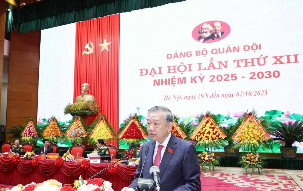 Party chief orders greater efforts to build revolutionary, regular, elite and modern army