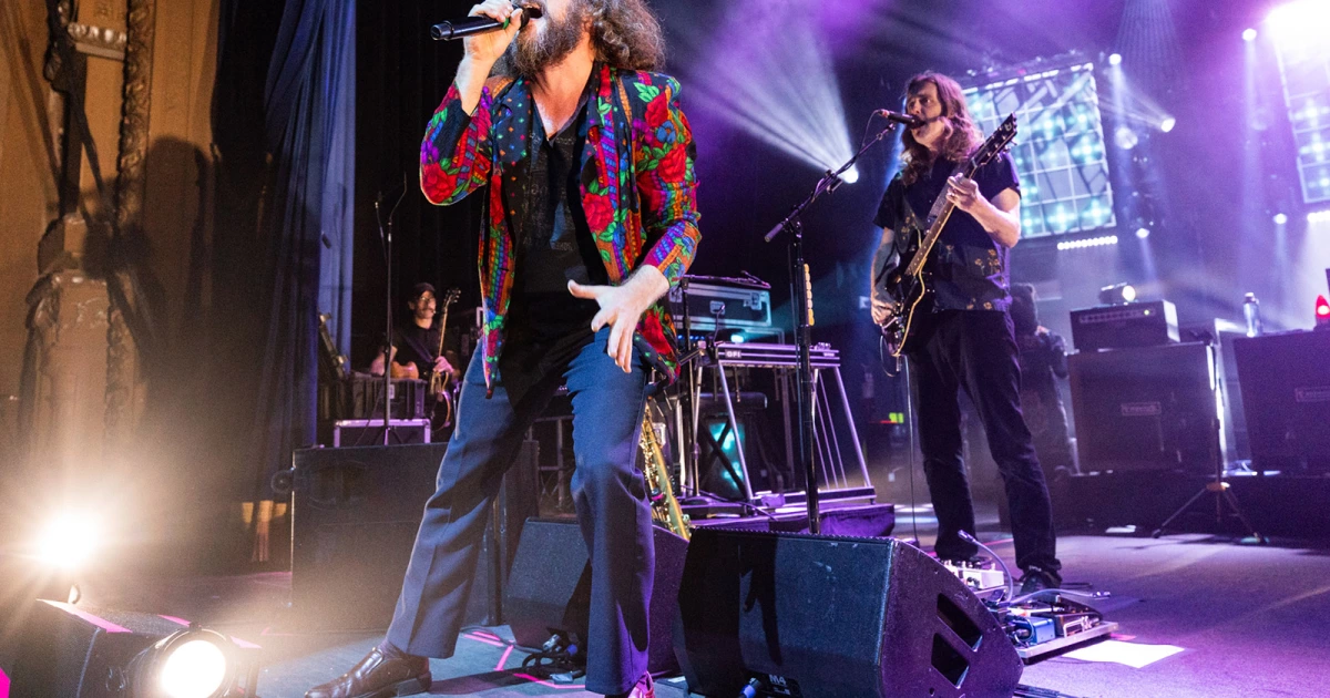 My Morning Jacket release acoustic album of “peaceful protest songs” for charity
