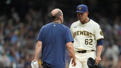 Brewers' flip-flopping on José Quintana's calf injury continues
