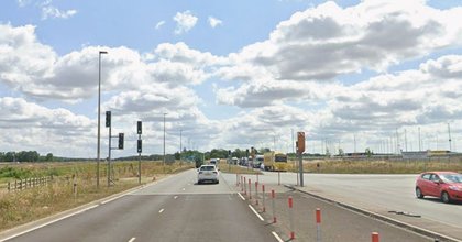 Key A-road near Ashford and M20 blocked by lorry and car crash - recap