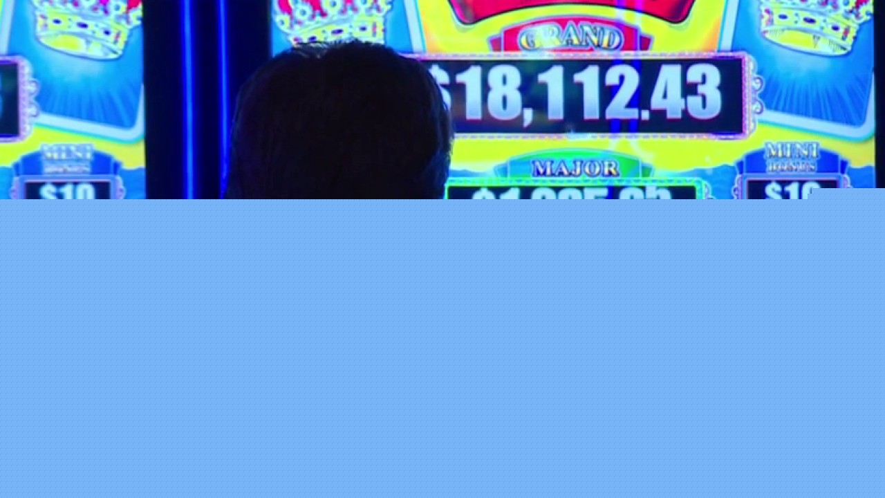 Pritzker signs bill recognizing gambling addiction as disorder under legal framework