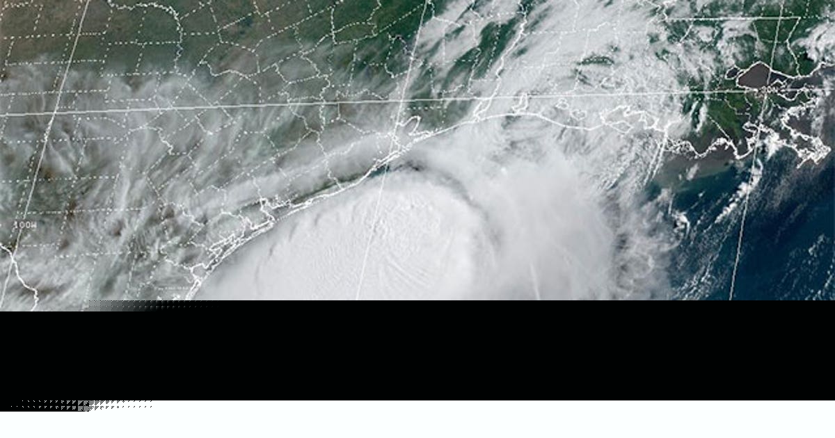 Tropical Storm Bertha enters Texas as rains spread along Gulf Coast