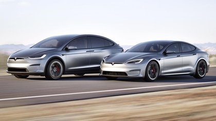 Tesla kills the models that put it on the map to make room for robots