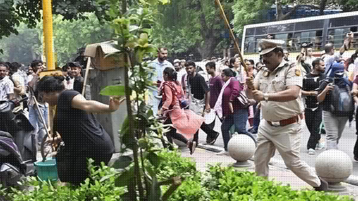 DU student alleges Meta restricted four CJP protest videos