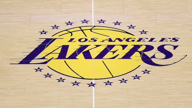 Los Angeles Lakers being sold for blockbuster $12.5B deal to businessmen Kushner, Iger: reports
