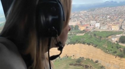 Meloni inspekton situatën në Siçili, shumë banesa ndodhen buzë greminës