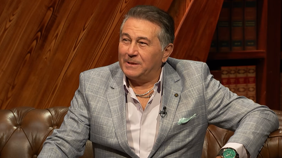 "KEMIŠ JE NAPRAVIO SKANDAL I ODVEO VESNU ZMIJANAC" Halid o zabrani na romskim svadbama i haosu sa kolegama: "Tražili su da bude malo slobodnija"