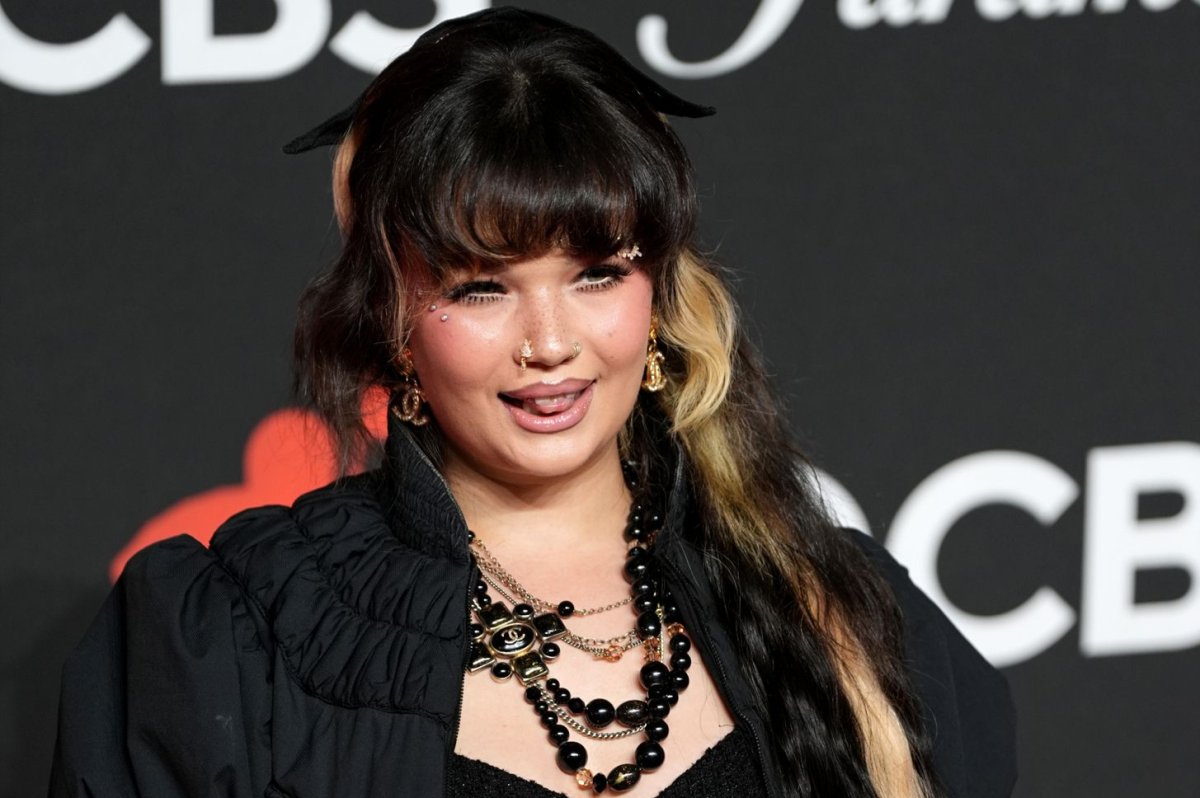 Lola Young cancels shows for 'foreseeable future' after collapse