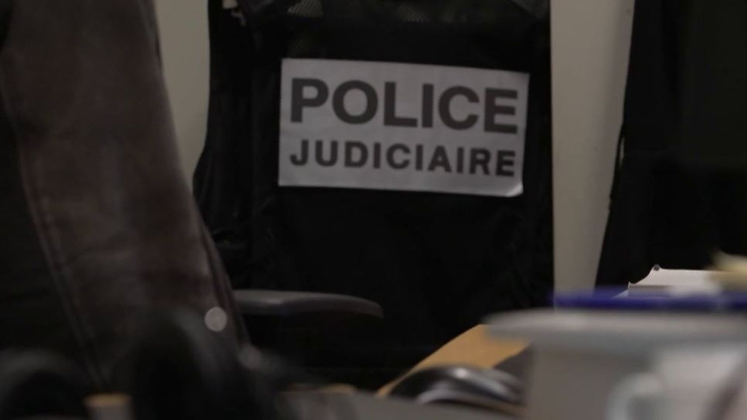 Au pôle cold cases de Nanterre, la justice remonte le temps pour résoudre meurtres oubliés et disparitions mystérieuses