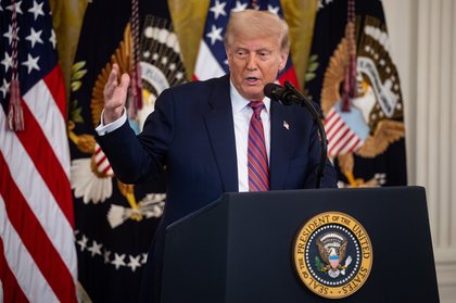 Trump naredio ponovno otvaranje komercijalnog zračnog prostora iznad Venecuele