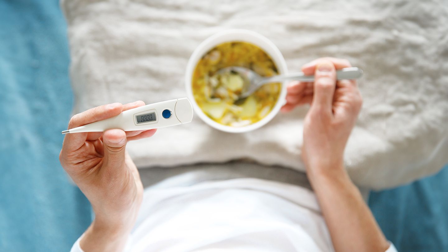 What to Eat When You Have a Fever (and What Foods to Avoid)
