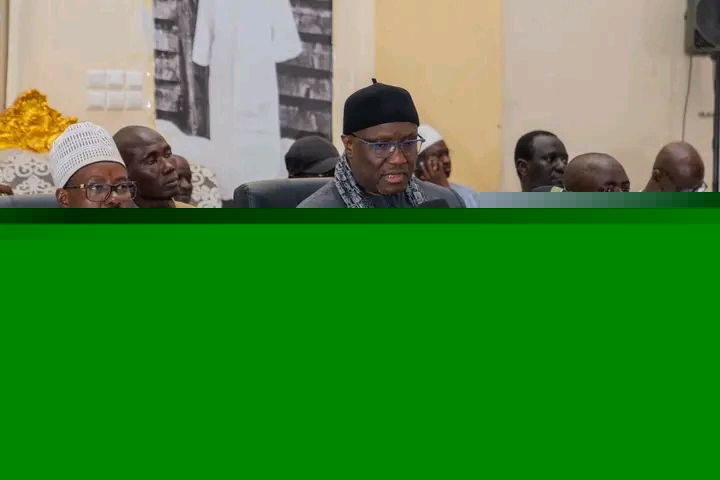 Touba : le ministre de l’Intérieur Mouhamadou Makhtar Cissé préside une réunion d’évaluation des préparatifs du Grand Magal