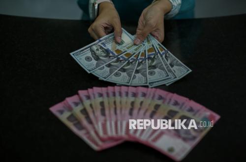 Rupiah Diproyeksikan Bergerak di Kisaran Rp 17.750-Rp 17.850 per Dolar AS