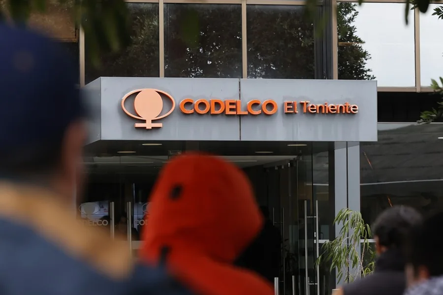 Chilean Miners to Mobilize Against Privatization of National Copper Corporation