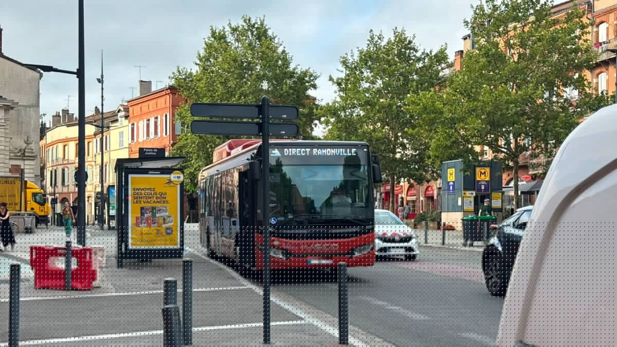 Ligne B partiellement interrompue, Téléo à l'arrêt : "Il faut faire tout un micmac", les usagers de Tisséo contraints de s'adapter à Toulouse