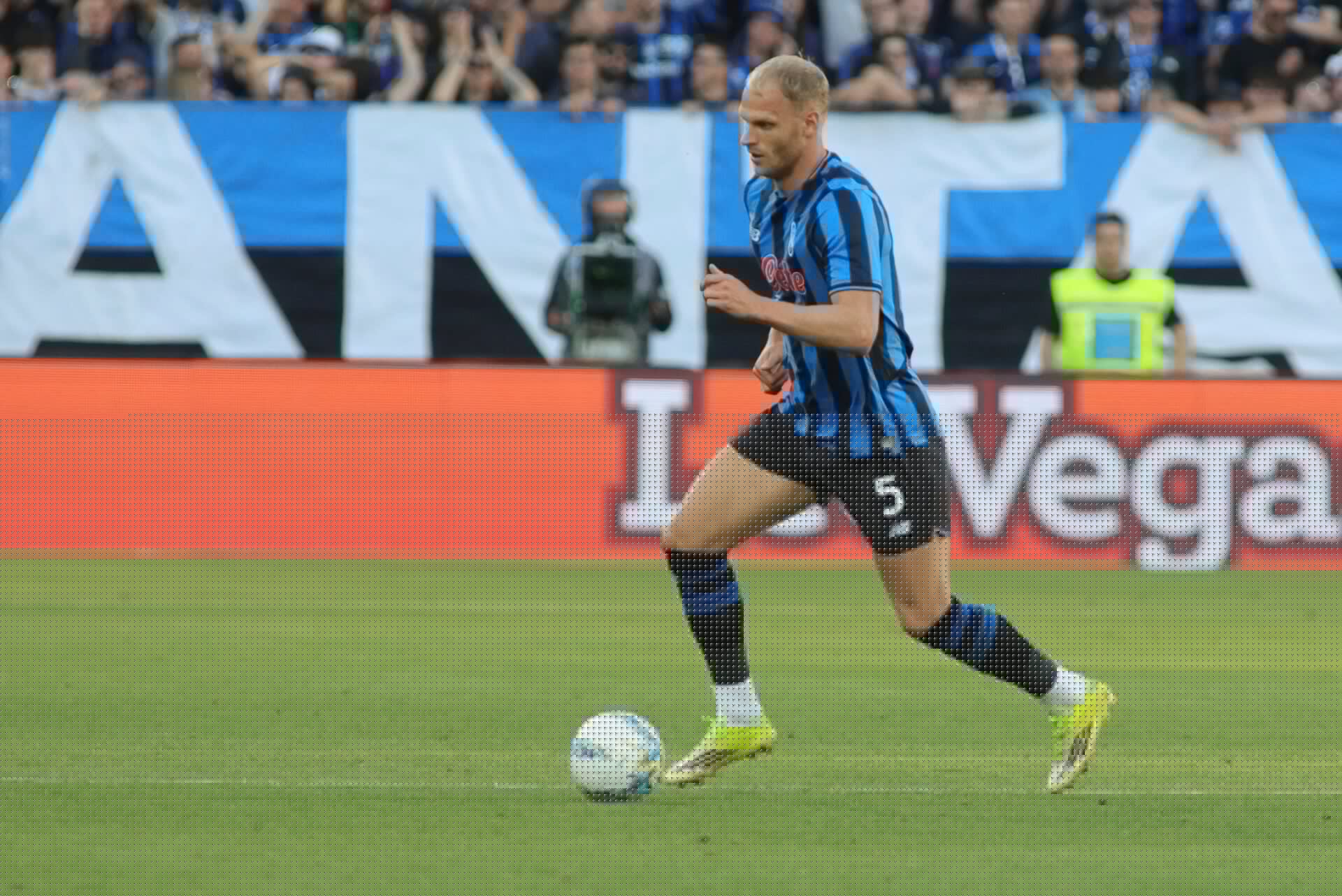 Mitchel Bakker close to Marseille move after re-emerging on Celtic radar