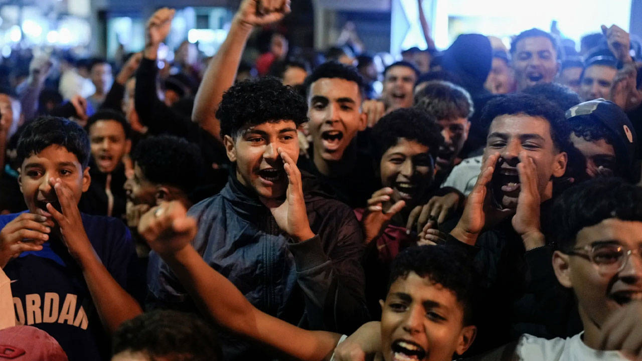 Fas’ta Z kuşağı isyanı sürüyor: Taroudant’ta Adalet Bakanlığı ateşe verildi