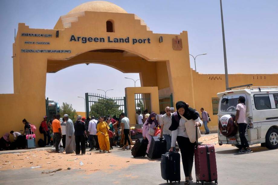 350 more Sudanese return home from Egypt under voluntary repatriation program