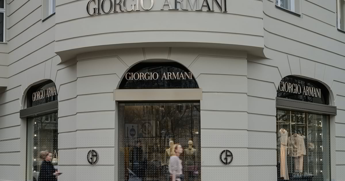 Report: Armani Stake Sale Could Be Delayed Beyond March 2027 Deadline