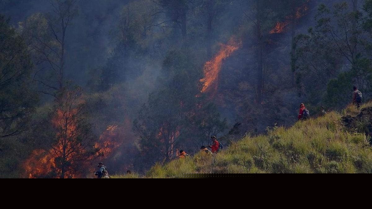 Indonesia battles fires as Mount Bromo blaze spreads
