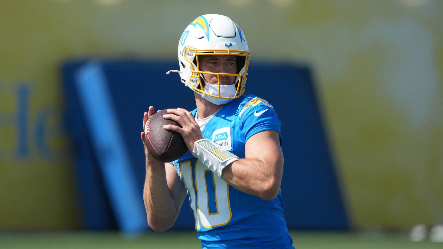 Winners and Losers From the First Week of Chargers Training Camp
