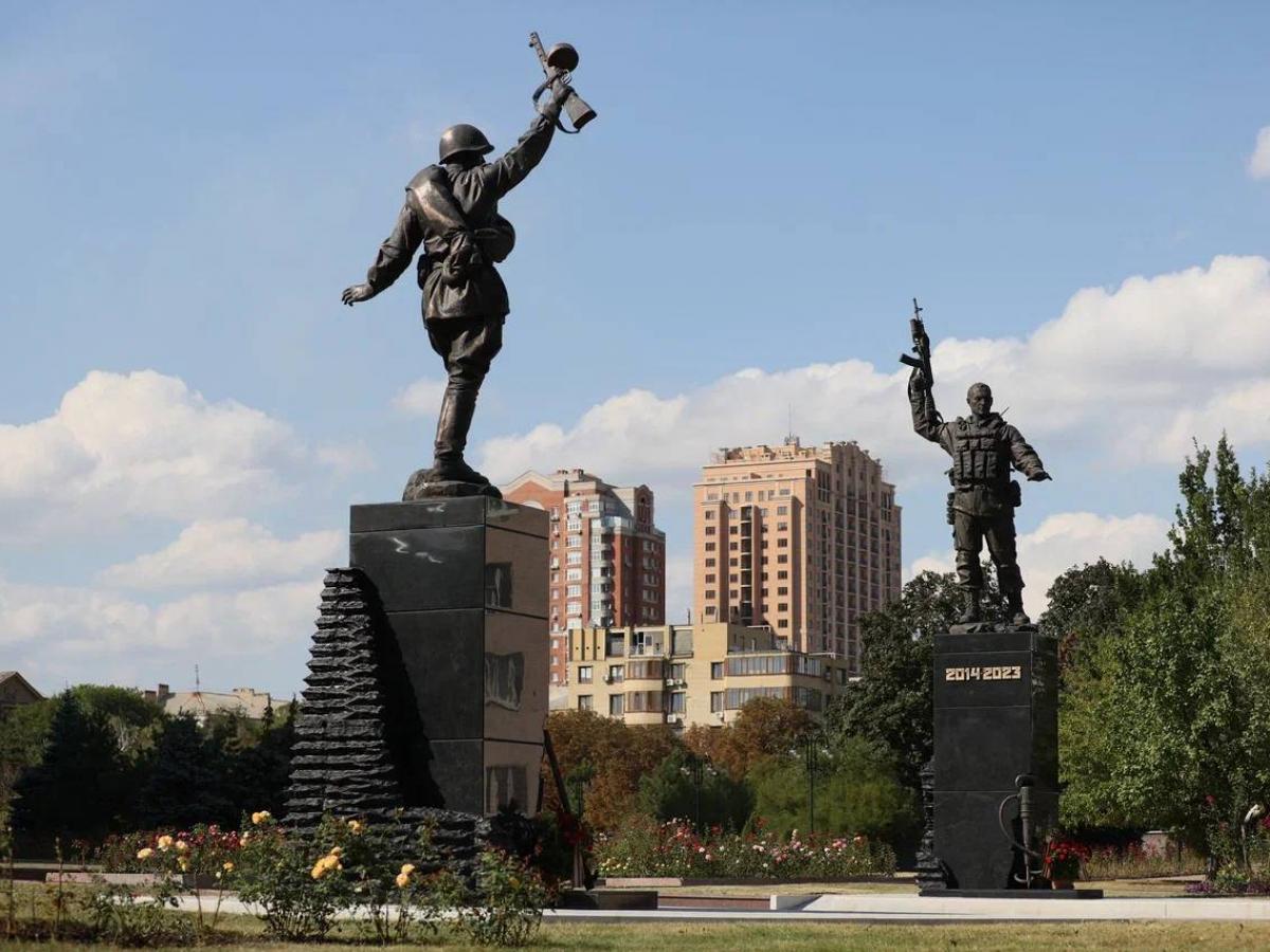 Ukrainian MP Calls for Redrawing Donbas Borders to Secure Peace Deal With Russia