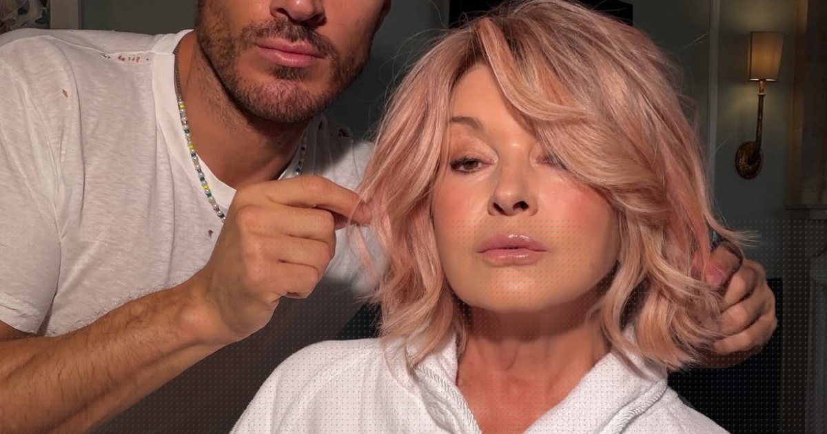 Martha Stewart Debuts 'Rose Gold' Hair, Ditches Signature Blonde Color