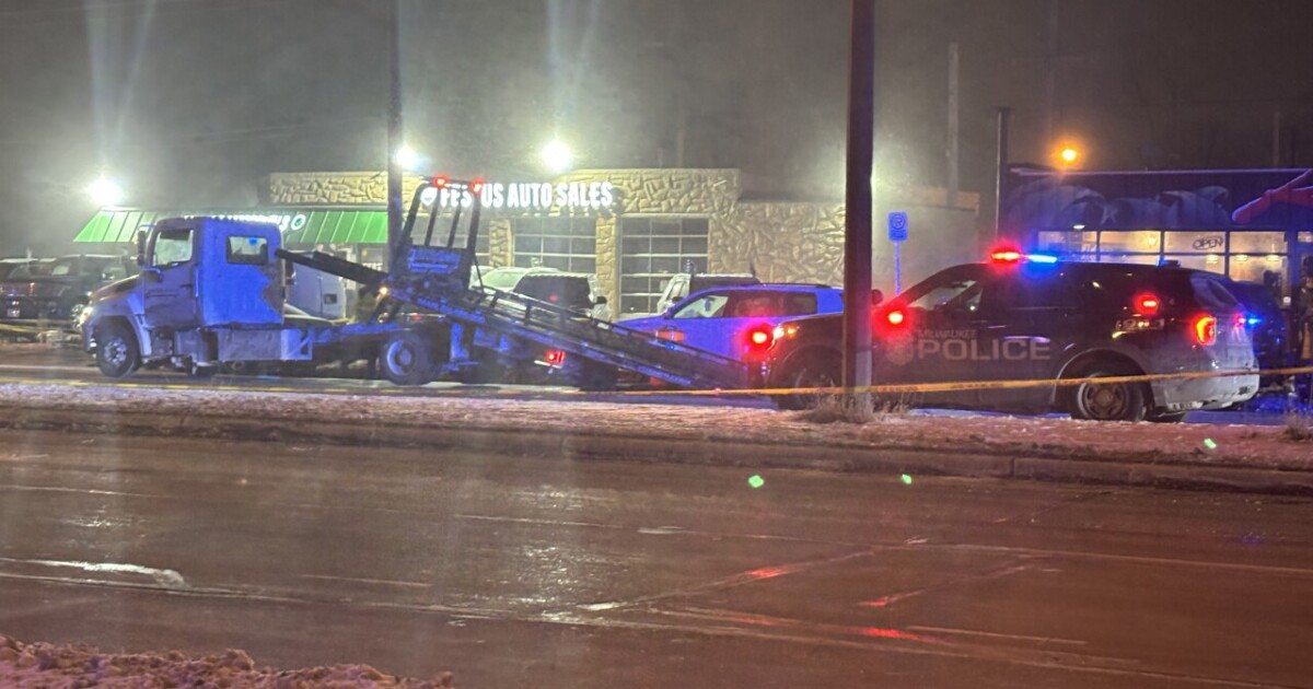 Police link double shooting to fiery crash on Milwaukee's northwest side