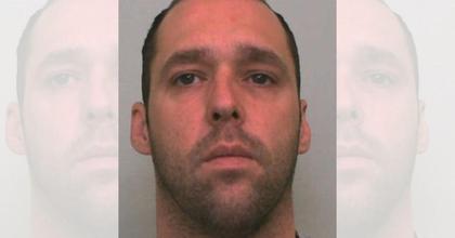 Call 999 if you see Weston man wanted by police