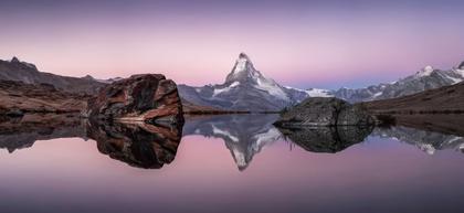 Spectacular Travel Winning Photos from The Artist Gallery Awards 2025