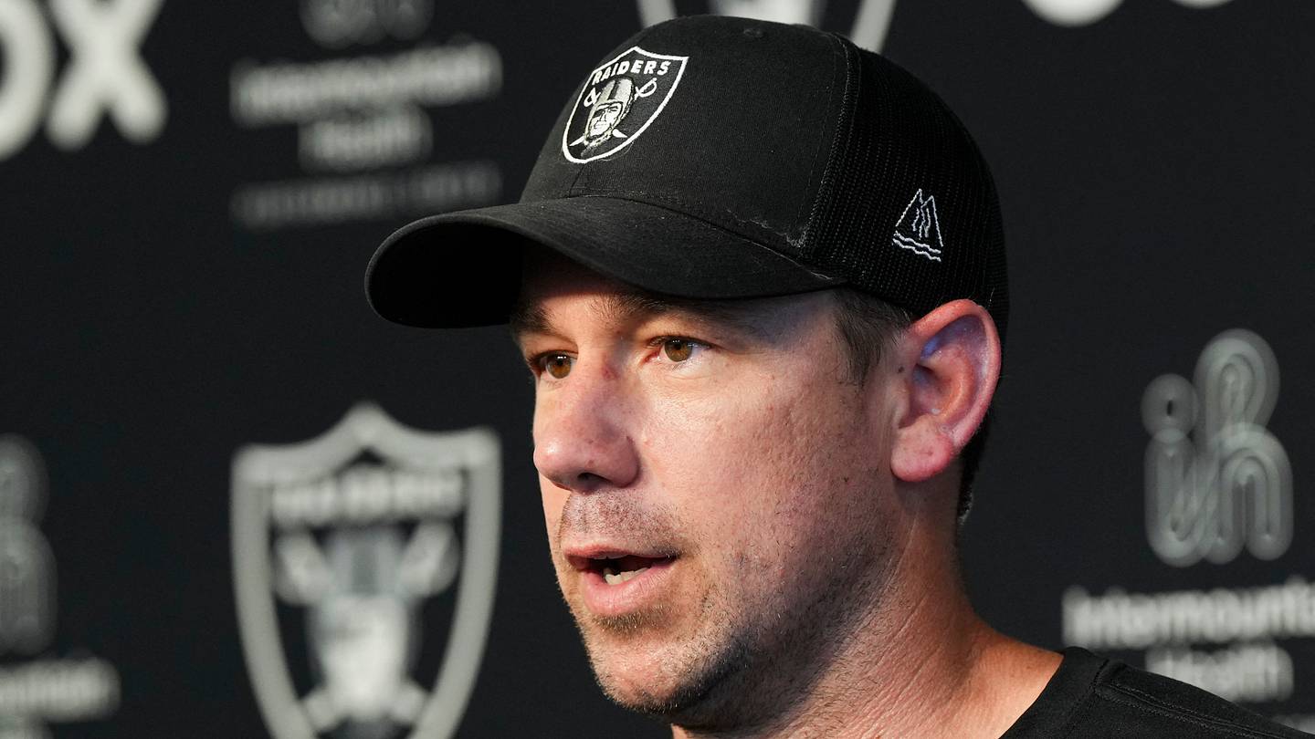 Klint Kubiak must fix one flaw to ascend NFL's best play-caller list even more